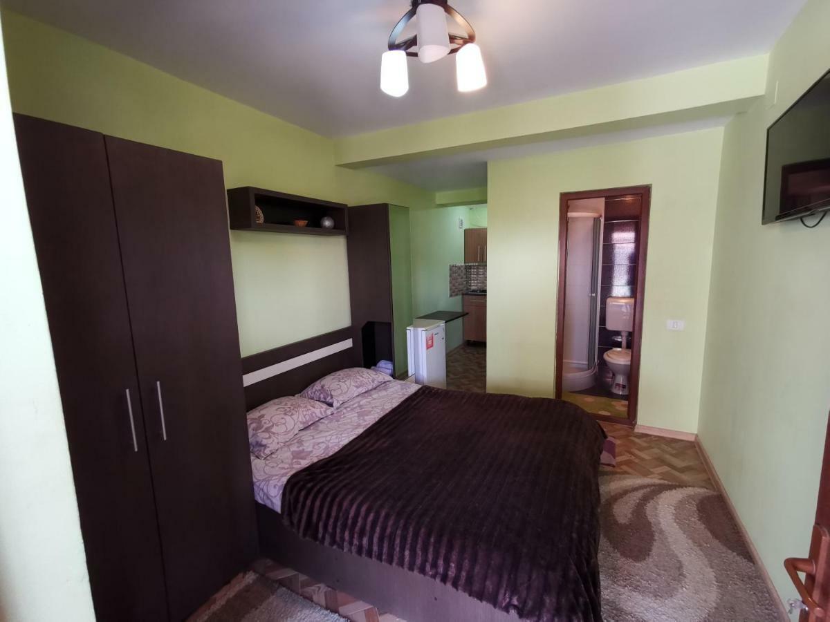 Casa Ultraviolet Otel Navodari Dış mekan fotoğraf